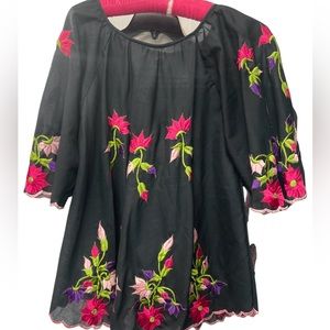 60's Floral Embroidered Tunic
